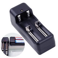 Dual universal 3.7v Li-ion Batteries Charger