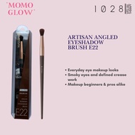 1028 ARTISAN Angled Eyeshadow Brush E22 | Precision Eye Makeup Brush– Perfect for Eye Contouring