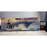 Nichimo 30cm Dwight D.Eisenhower CVN-69(kit no:318)(collection item)