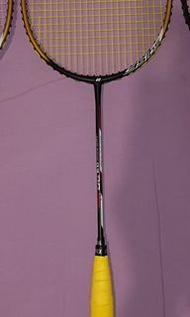 YONEX - VOLTRIC,  VT 0.9DG  羽毛球拍