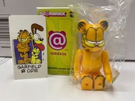 100% Bearbrick series 36 Garfield 加菲貓