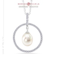Borneo Pearls Story Pendant Set