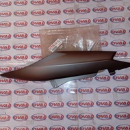 1CV- F1721-00-P6 YAMAHA- COVER SIDE 2 FOR MIO SOUL115 MATT GRAY