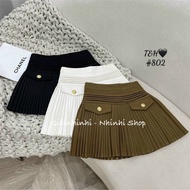 Beautiful QC high-waisted pleated skirt with round buttons and pocket flap CV333 - NhiNhi Shop
