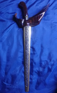 Keris karnotinanding luk 11 tangguh kamardikan