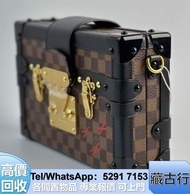 門市專業購 lv 名牌手袋 公事包 奢侈品 水桶包 克羅心（Chrome Hearts）菲拉格慕(Ferragamo)  中古、 二手手袋、菲拉格慕Ferragamo、單肩包、斜挎包、水桶包、阿瑪尼A