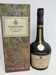 Courvoisier Napoleon Cognac 拿破倫沙樽干邑 700ml