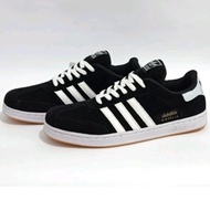 Adidas GAZELLE AT SCOTTS // ADIDAS GAZELLE BLACK WHITE GUM ORIGINAL Shoes