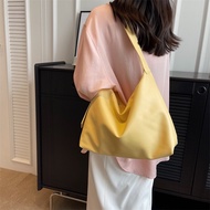 Zaraคุณภาพการส่งออกสินค้าของแท้นำเข้ากระเป๋าผู้หญิงช่องกระเป๋าเอกสารความจุสูง2023 Chun Xia ออกแบบแฟข