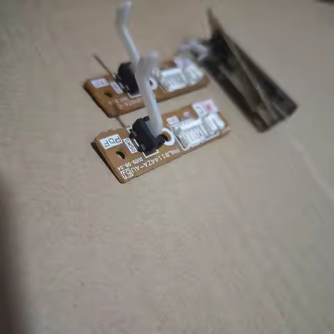 1Pcs For Panasonic KX-MB2033 KX MB2000 MB 2003 2008 2038 778 228 788 CN Feed Sensor