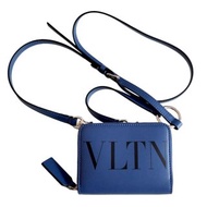 意大利名牌正版 VALENTINO GARAVANI 黑色牛皮長繩掛頸電話袋卡套