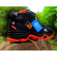 Adidas AX2 BOOTS/MEN'S MOUNTAIN SHOES