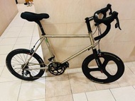 台灣 SpeedOne R30   轆451