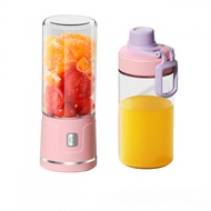 Portable Juicer, Small Automatic Fresh Juicer, Can Squeeze Fruits Vegetables Can Crush Ice Cubes