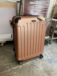 28/30” Kenneth Cole 美國品牌 加厚防撞擴容 clearance sale 👍🏻👍🏻👍🏻 清倉特價 全新 new 8 wheels spinner 喼 篋 行李箱 旅行箱 托運  l