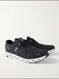 On - Cloud 5 - Black / White