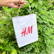Paper Bag H&M Mall Coklat dan Putih size Medium Tas Kertas Kado Paperbag Totebag Packing Grosir
