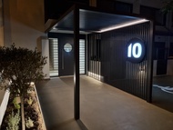 10 Apartments & Suites Athens