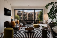 Pangsapuri  m² dengan 2 bilik tidur dan 2 bilik mandi peribadi di The City (Stylish Hoxton 2BR + Par