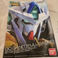 Bandai RG 1/144 00 Qan[T] Full Saber