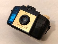 柯達 127菲林 古董相機 英國製 1952 KODAK LONDON Brownie 127 (First Model) Made in ENGLAND  文青 snapshot 攝影相機 英國 Science Museum 博物館藏品 傻瓜機 Vintage Retro Antique 快拍 電影 道具 拍攝 擺設