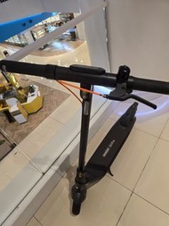 Ninebot E2 Pro 電動滑板車