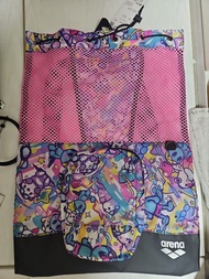 Arena 卡通印花游泳袋