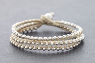 象牙白色銀色串珠手鍊編織鉚釘手鐲