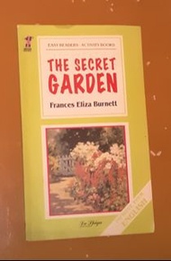 The Secret Garden   Frances Eliza Burnett著  （二手）