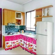 hordeng kolong / gorden dapur Hordeng motif karakter cewe warna pink