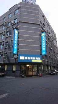 凱旋新宿商旅 (kai shen sinsu hotel)