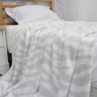 Super Soft Mink Blanket Printed With Zebra Pattern Size 4 Feet (60x70 Inches)