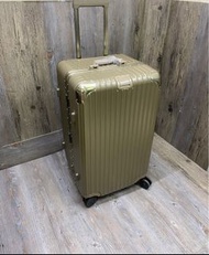 26” 出口日本韓國高質量 運動箱 aluminium frame 鋁框 特價 🔍清倉 clearance sale ⚠️🆘 全新 正品正貨 100%authentic brand new 4/8 w