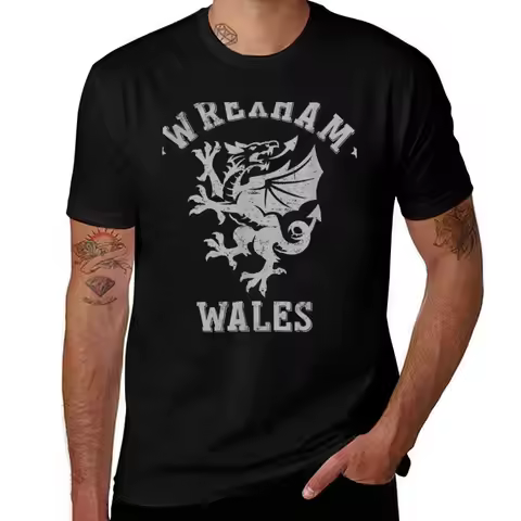 Wrexham Wales Retro Vintage Essential Essential T-Shirt Worker Basic Short Sleeve Tee