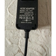 AC/DC ADAPTER 5V DC 2A model: TSL-1681 DC Jack 4.0mm X 1.7mm