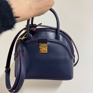 MCM 2way 牛皮肩背包#貝殼包