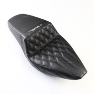 เบาะ Rebel300-500 Custom ด้ายดำ