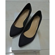 Black women shoes heels (kasut office) Brand Vincci
