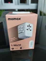 Momax 旅行電源適配器及充電器