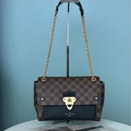 LV vavin黑拼棕棋盤格鏈條斜挎包