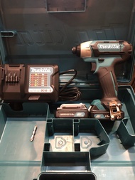 MESIN OBENG IMPACT MAKITA TD110 / MAKITA TD110 / MAKITA TD110DWYE