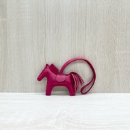 HERMES桃紅色小馬吊飾PM