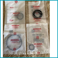 ▫ ● ▽ Honda Genuine Magneto Oil Seal Kit - TMX155