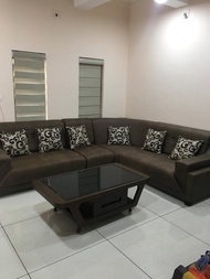 Rumah 1750 m² dengan 3 bilik tidur dan 4 bilik mandi peribadi di Saiyed Vasna (Centrally located 3BH