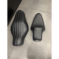 Harley Davidson Iron 883 Seat