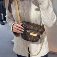 🎆迎新年只要$45888🔥LV Mini Bumbag M82335 晶片款 （99新）