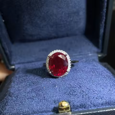 8ct flower ring design with fine inlays, featuring a high-end and personalized style of ruby ring, s