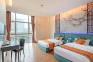 H·Anyue Hotel (Foshan Lecong Louvre International Furniture Expo Center)