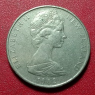 Koin New Zealand 50 Cents - Elizabeth II (2nd portrait) 1967-1985