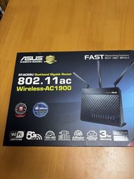 ASUS RT-AC68U AC1900 無線路由器